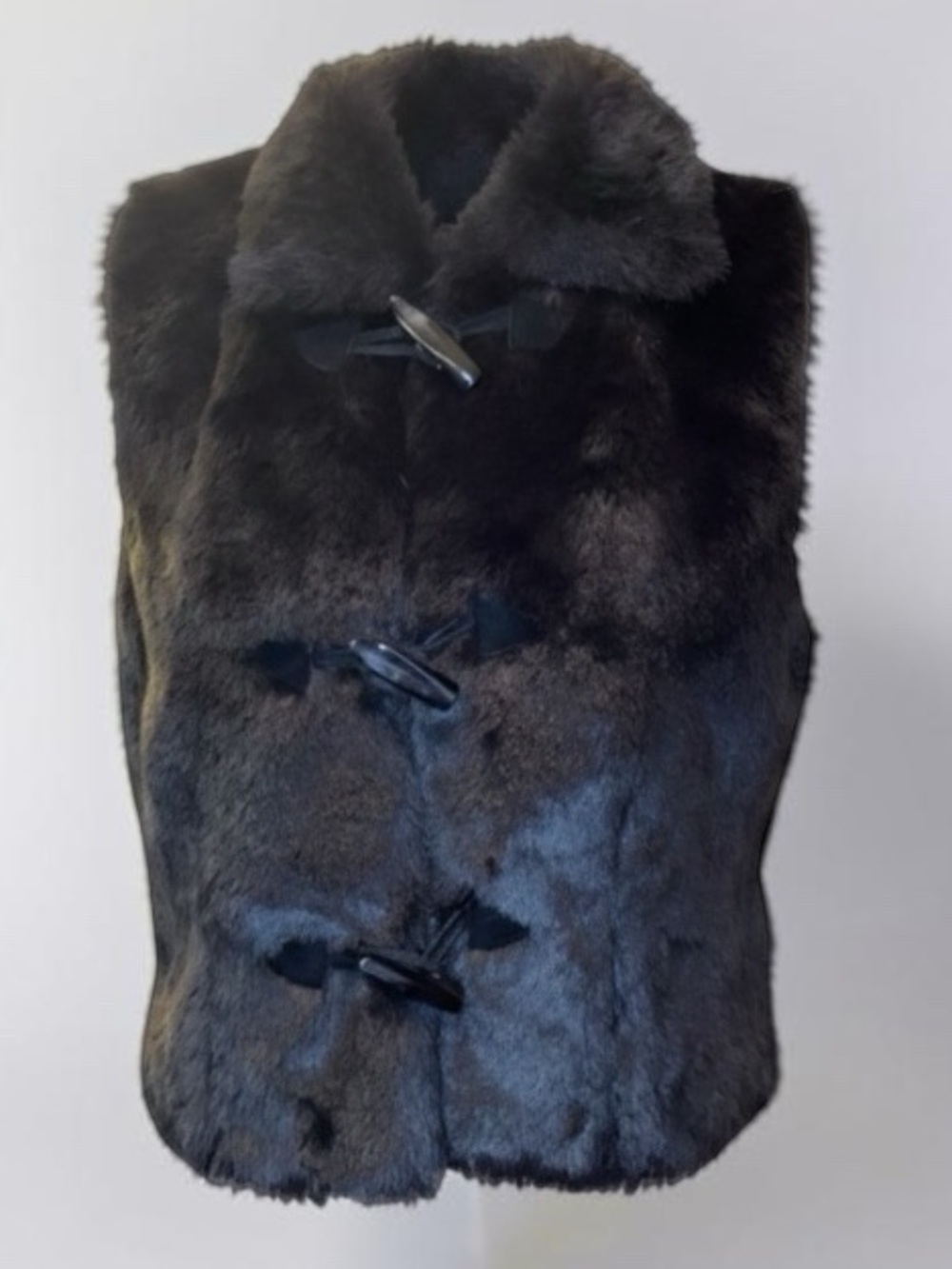 METRO 7 Faux Fur Cold Weather Vest Three Loop Closures in Solid Black SZ  LG